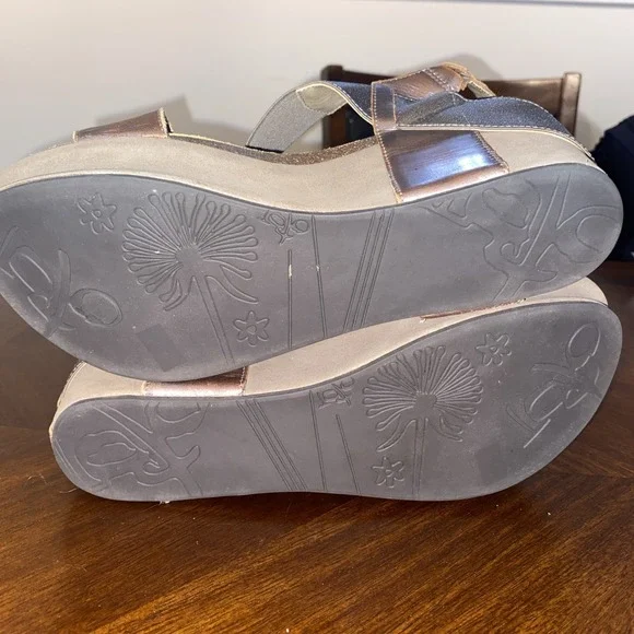 OTBT Sandals Womens 10 M Bushnell Casual Open Toe Wedge Slingback Brown-Neutral - Picture 7 of 13